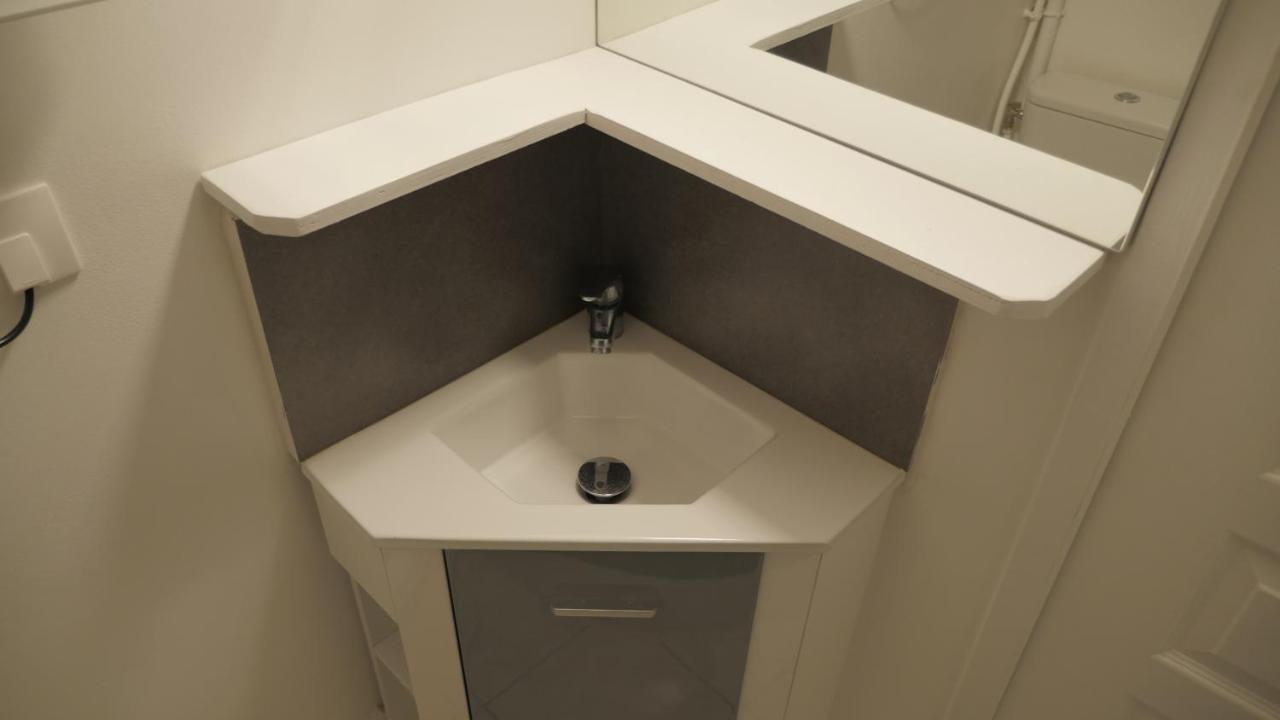 Petit Studio Gare Saint Roch Montpellier Apartment Luaran gambar